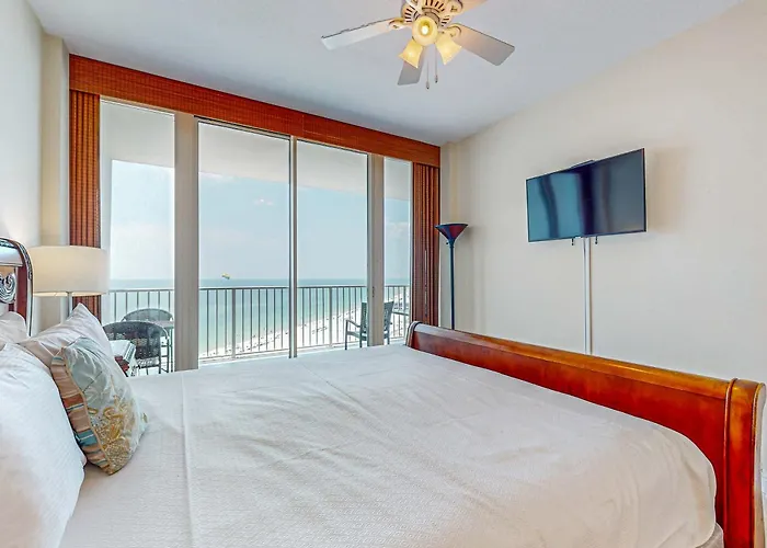 Cozy Gulf Front W Private Balcony Shared Pool Hot Tub & Access